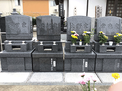 瀟洒なデザイン墓石「薫　1.0㎡型」
